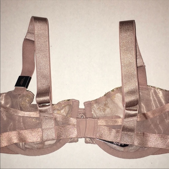 Victoria’s Secret Bra Very Sexy Unlined Balconet - Picture 3 of 5